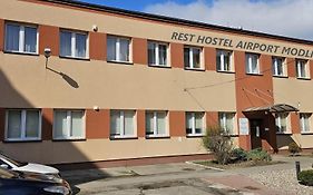 Rest Hostel Airport Modlin