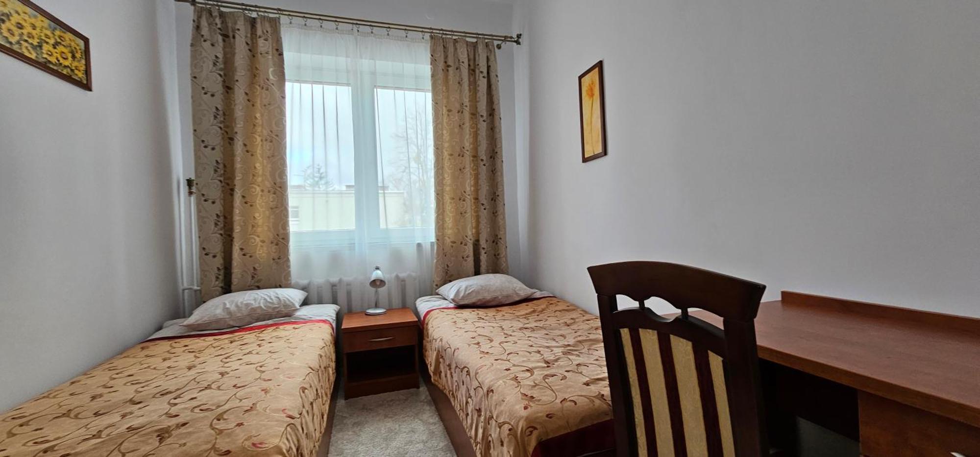 Rest Hostel Airport Modlin Nowy Dwór Mazowiecki Zewnętrze zdjęcie