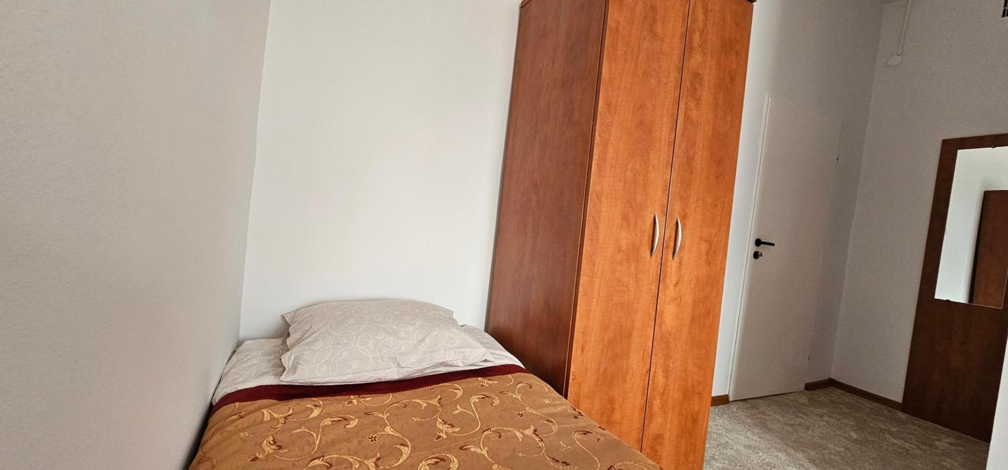 Rest Hostel Airport Modlin Nowy Dwór Mazowiecki Zewnętrze zdjęcie