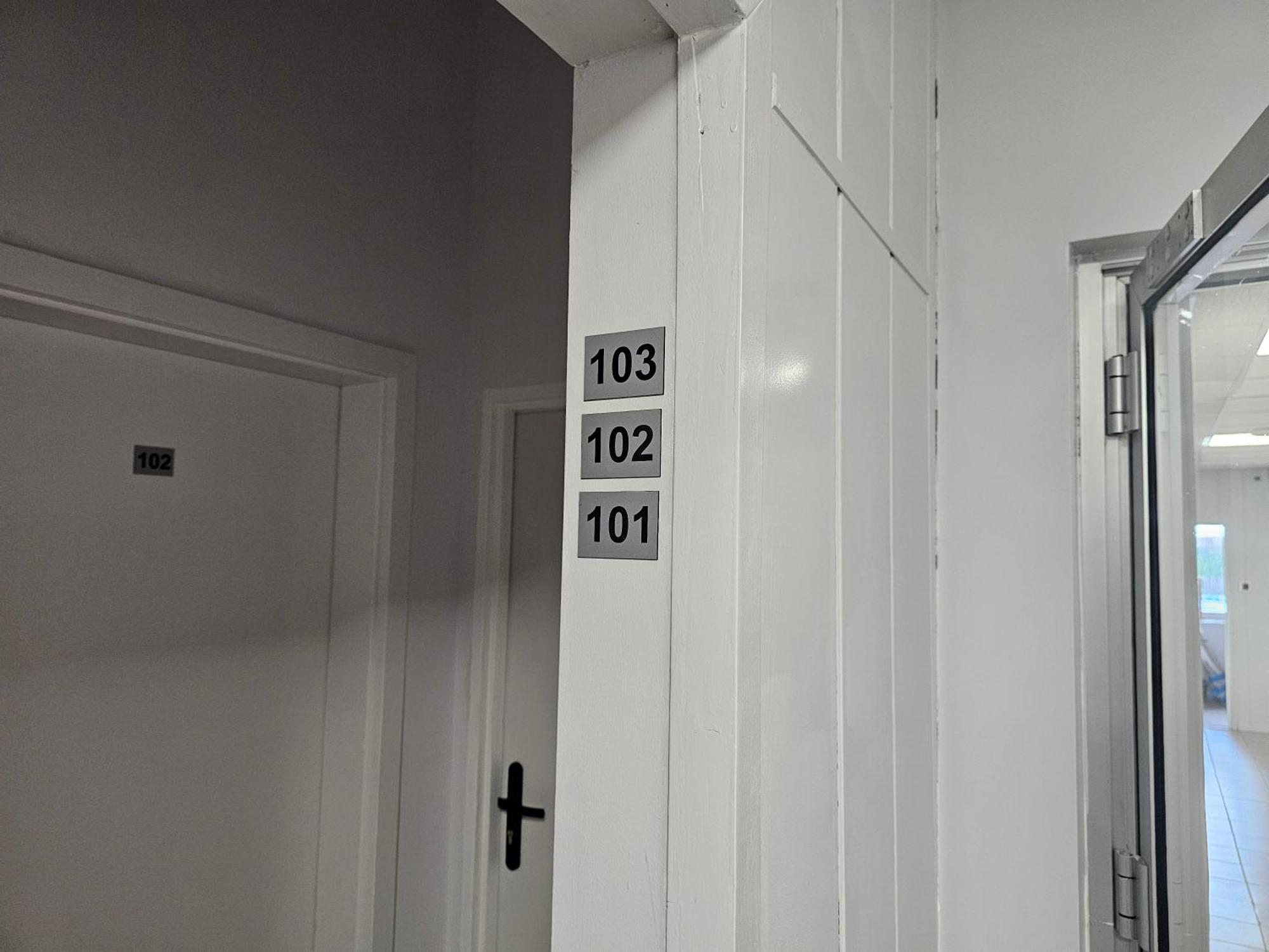 Rest Hostel Airport Modlin Nowy Dwór Mazowiecki Zewnętrze zdjęcie