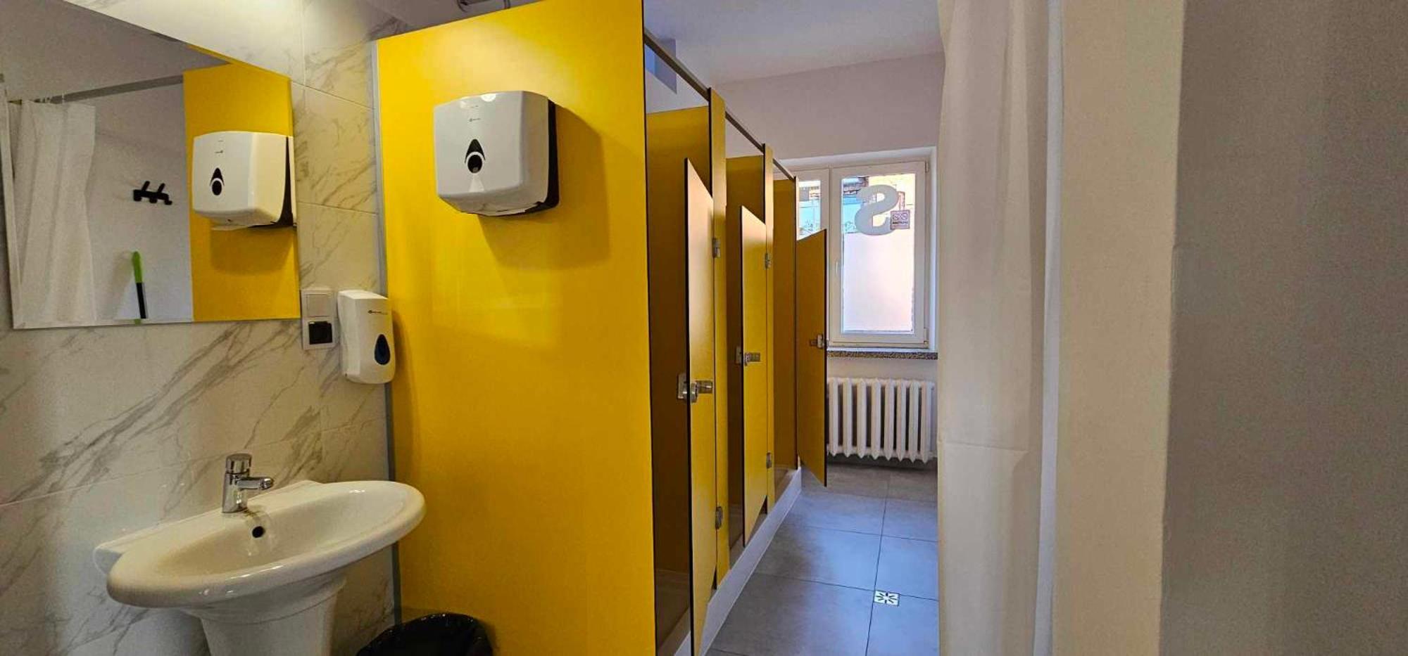Rest Hostel Airport Modlin Nowy Dwór Mazowiecki Zewnętrze zdjęcie